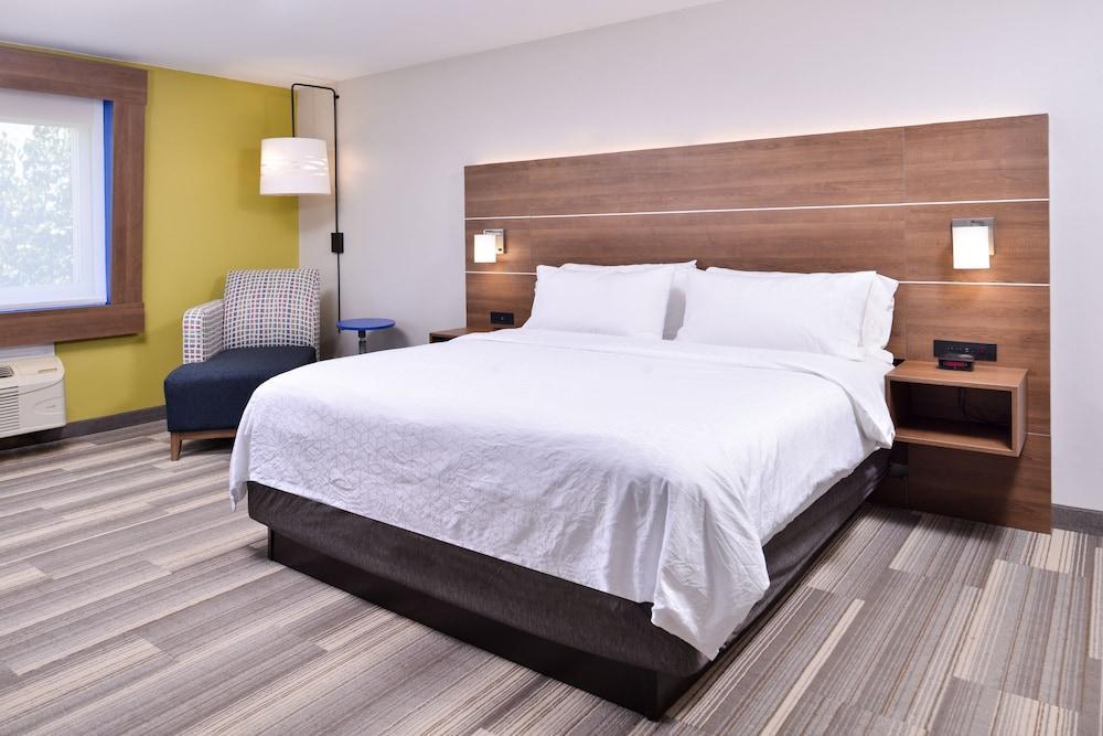 Holiday Inn Express Hotel & Suites Elgin By Ihg Extérieur photo