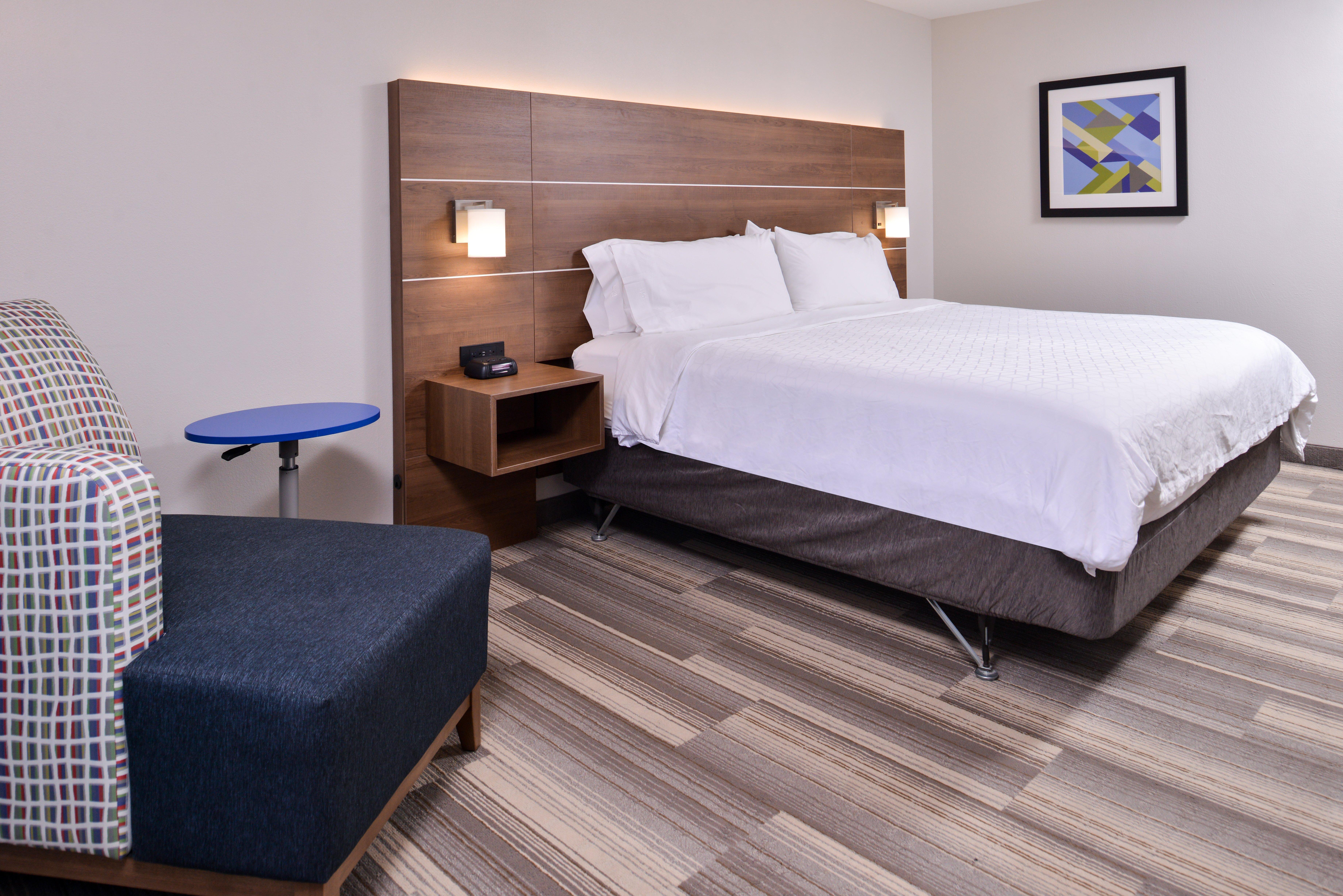 Holiday Inn Express Hotel & Suites Elgin By Ihg Extérieur photo
