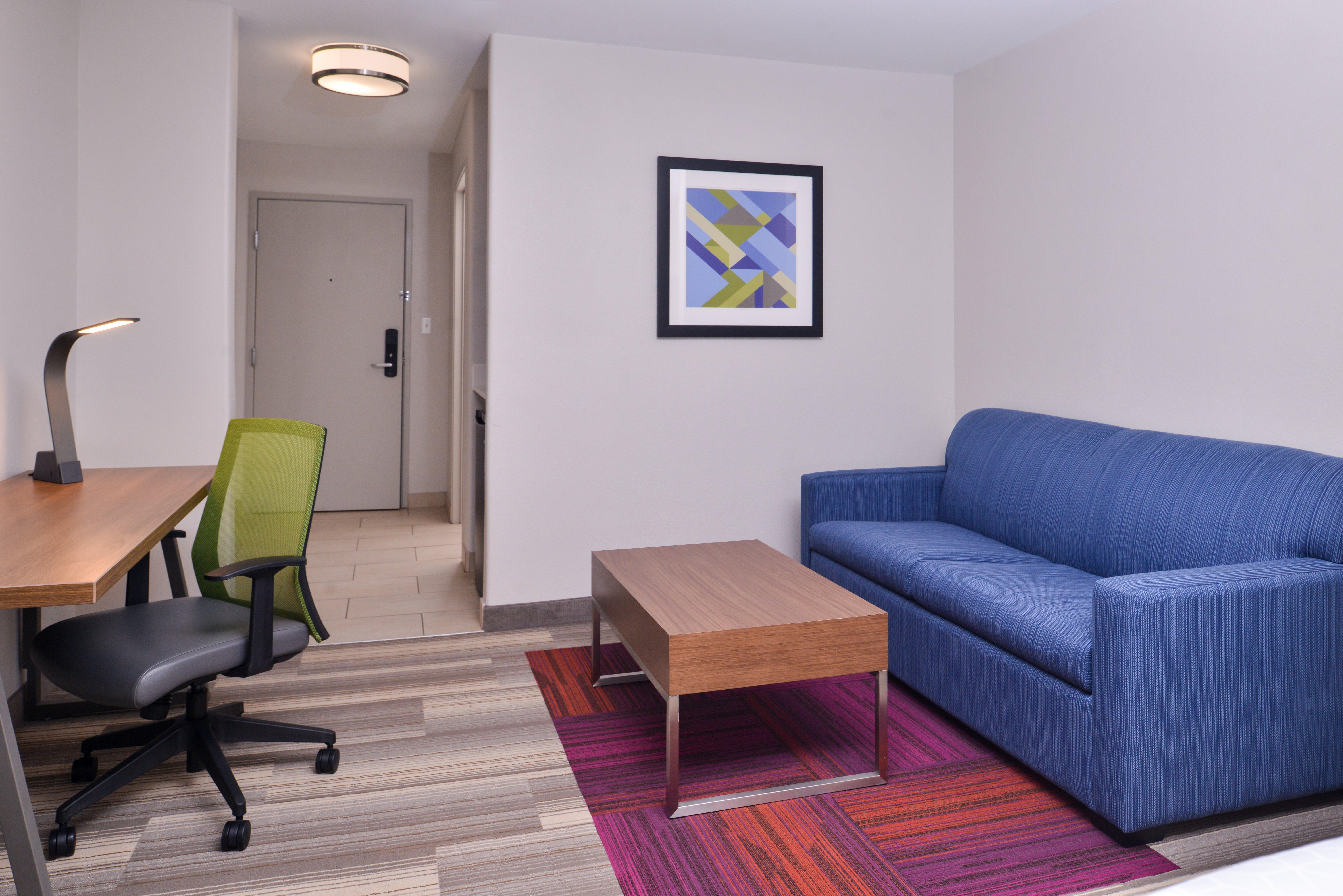 Holiday Inn Express Hotel & Suites Elgin By Ihg Extérieur photo