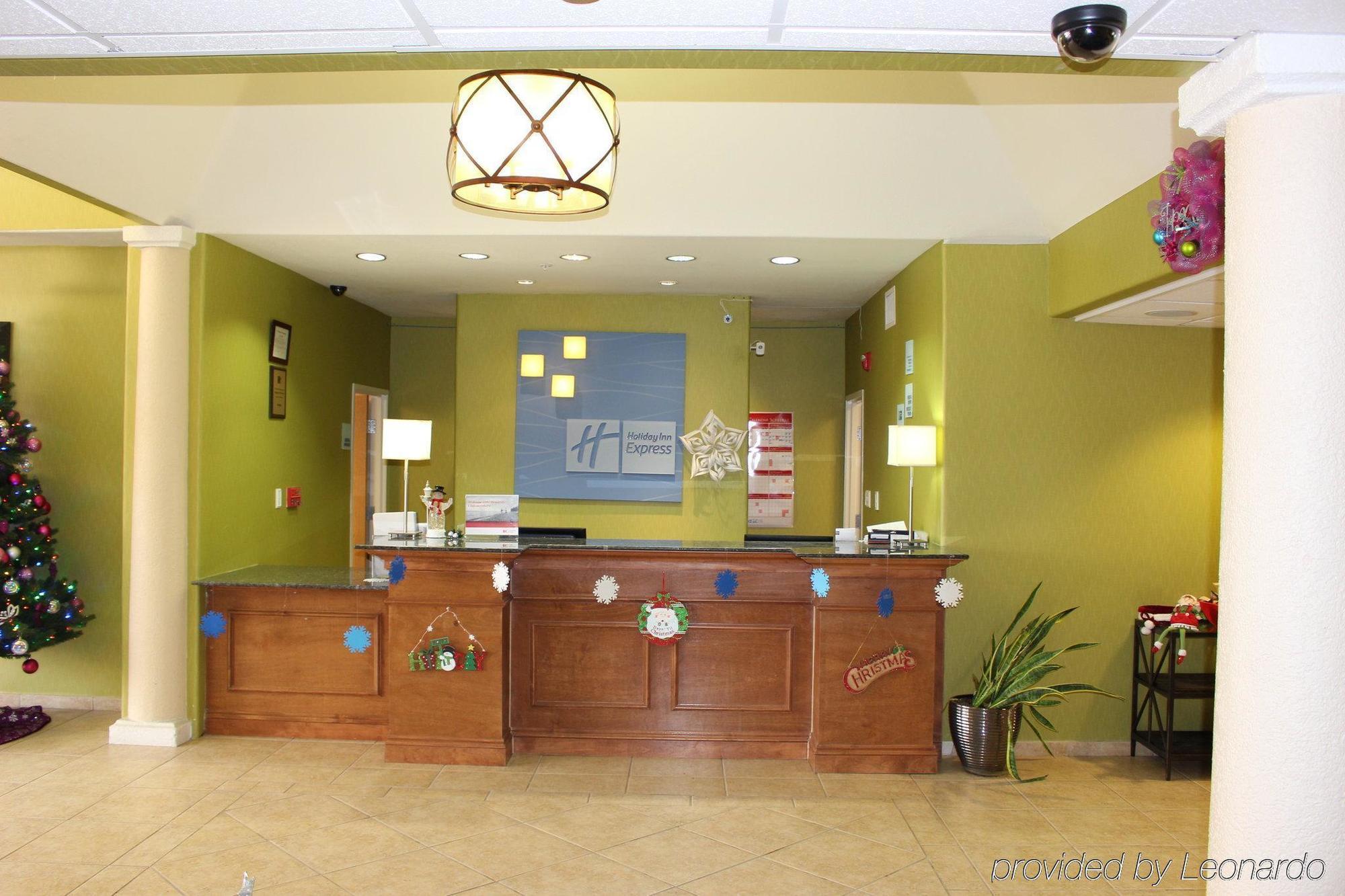 Holiday Inn Express Hotel & Suites Elgin By Ihg Extérieur photo
